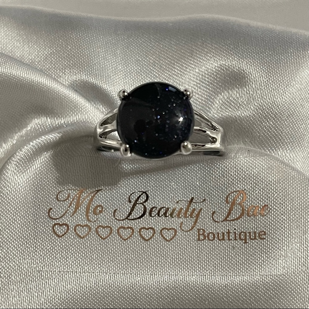 Blue Sandstone Ring - Picture 4 of 6